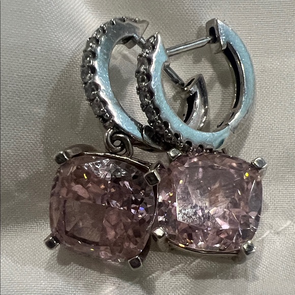 Anna Zuckerman -Argyle Pink Diamond Crystalline Earrings - Picture 5 of 15